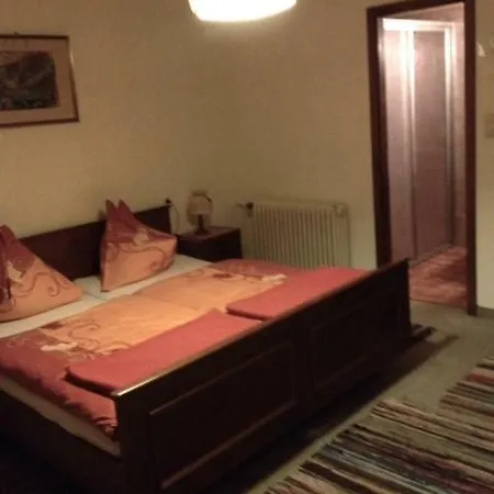 Charlotte Bed & Breakfast *